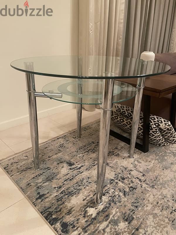 used table in good condition 1