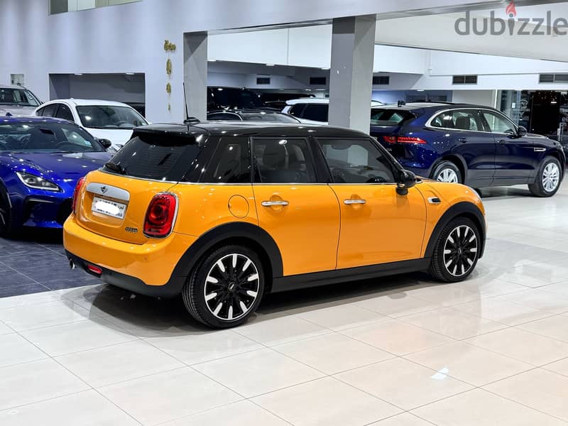 MINI Cooper 2016 Orange 7