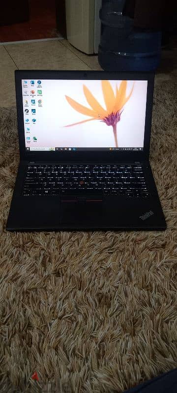 Lenovo Thinkpad  x260. 3