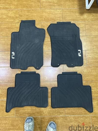 Fj Cruiser 12-14 all weather rubber mat 4pcs