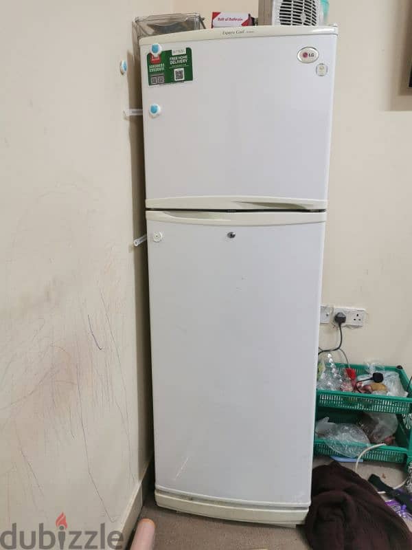 LG Fridge for sale in excelent condition 2