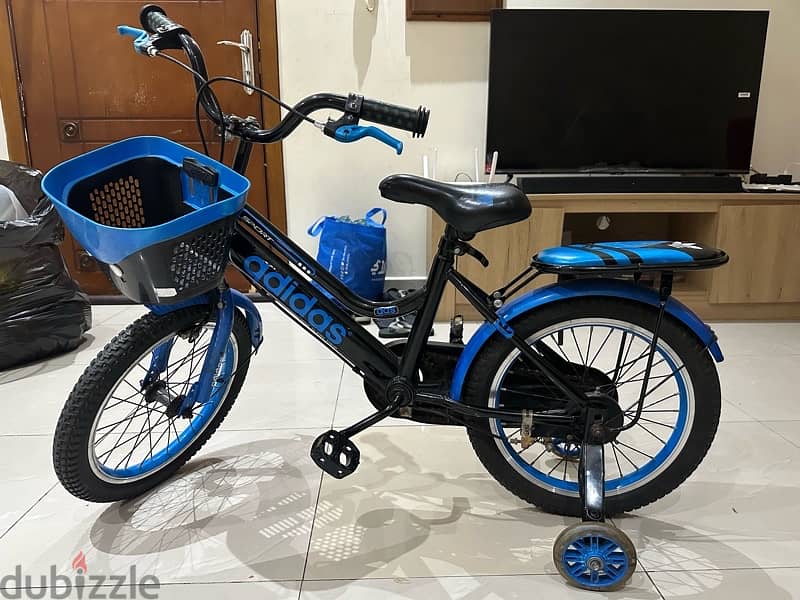 KIDS BICYCLE IN VERY GOOD CONDITION  FOR SALE 1