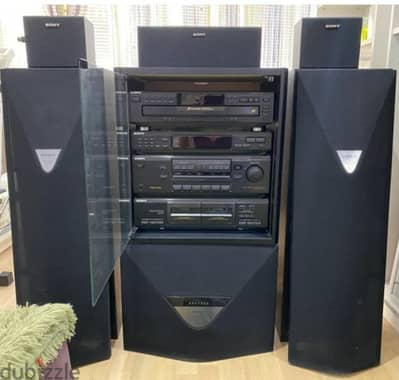 SONY HST 471  Sound system amplifier with DVD and full speakers.