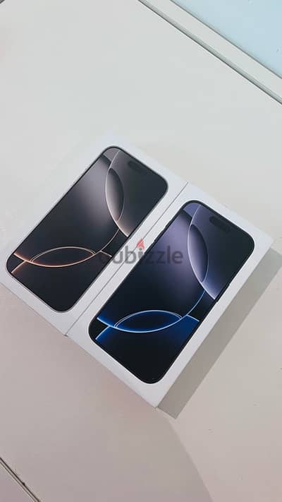 iPhone 16 Pro 256 GB new Desert Titanium and black