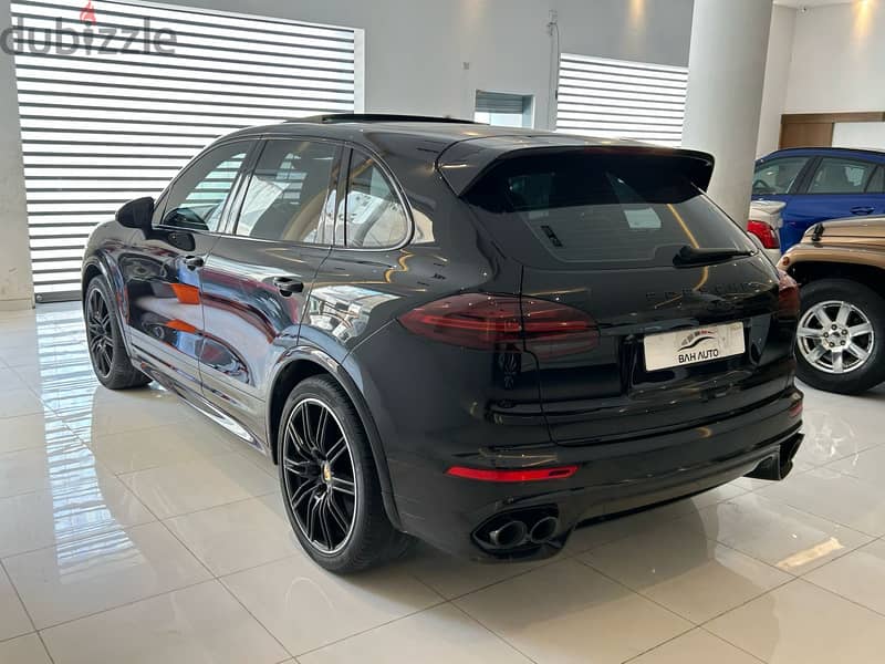 Porsche Cayenne GTS 2016  MODEL FULL OPTION FOR SALE 4