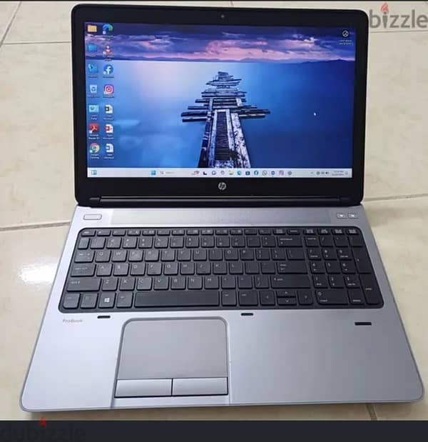 Hp Laptop Corei7 8Gb ram 128Gb SSD Shared Graphic 3