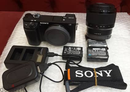 SONY CAMERA A6300 WITH ORIGINAL SONY LENS 18-50MM FOR SALE