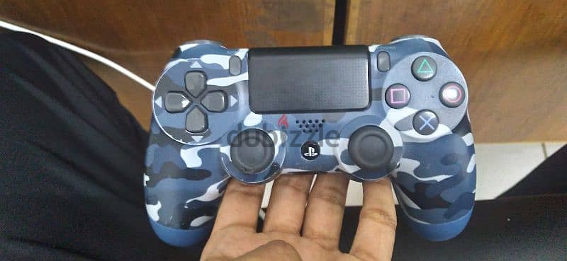 Ps4 controller for sale good condition 0