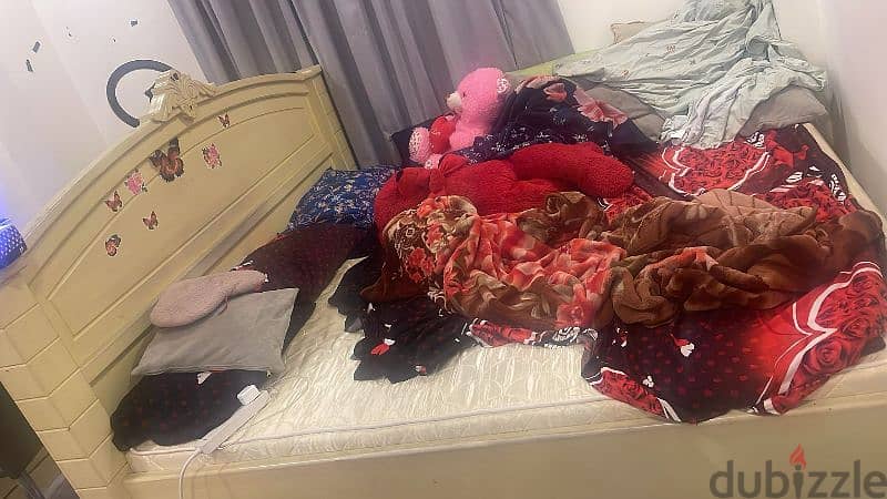 good condition used bed on sell 0