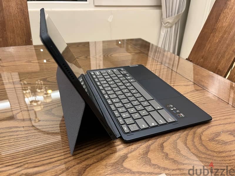 Lenovo Chromebook Duet 5 13” (2-in-1) 10