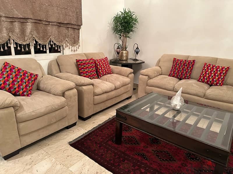 6 seater sofas very good condition 3