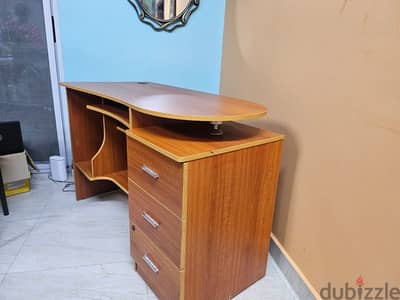 Heavy duty multi-purpose desk