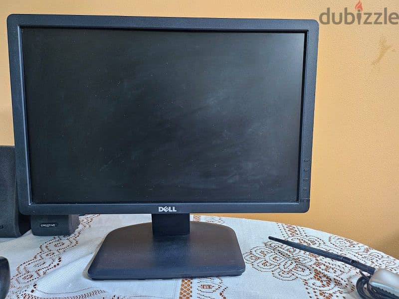 dell OS-Window 7 professional  with keyboard, mouse and speakers 7