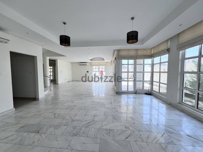 Luxury Villa With Private pool Close to ksa causway 1