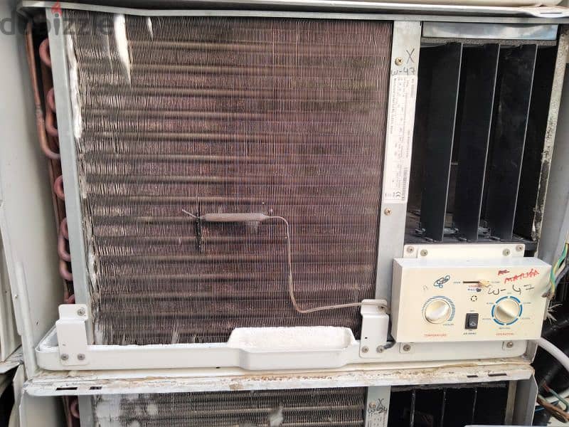 window AC for sale good condition good working with fixing 6