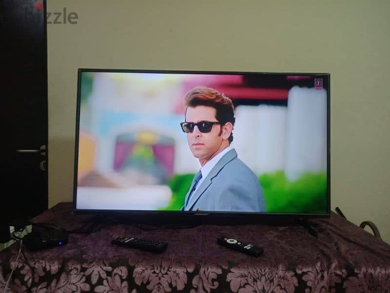 MICRODIGIT  40 INCH LED TV 0