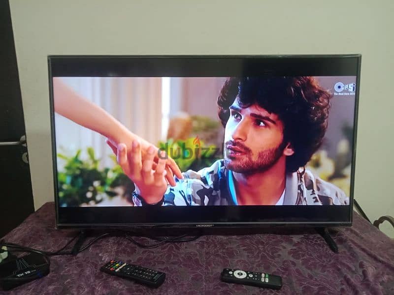 MICRODIGIT  40 INCH LED TV 3