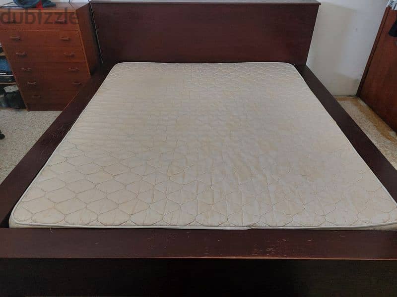 King Size Bed For Sale 1