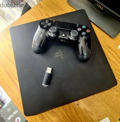 PlayStation 4 ,9.00 500 GB