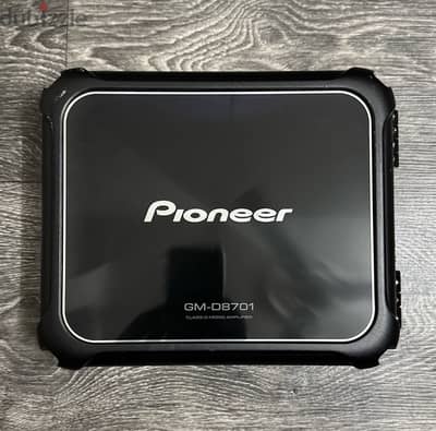 Pioneer GM-D8701 Class D Car Subwoofer 1600 Watts Peak MONO Amplifier