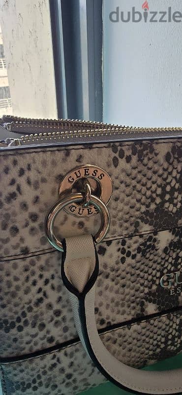 Guess White Hand Bag 3