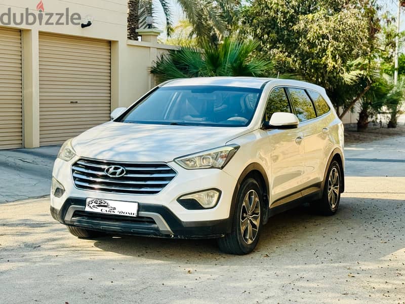 Hyundai  Grand Santa Fe 2015 هيونداي جراند سانتا في 0