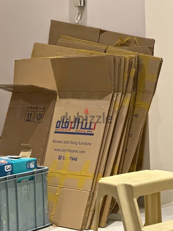 For sale boxes for Trasp & store للبيع صناديق كارتون للشحن والتخزين 0