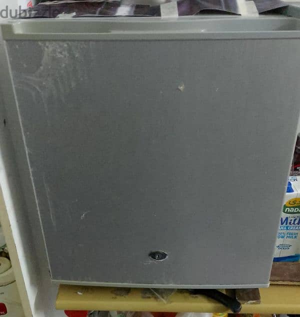 single door small size fridge on sale 1