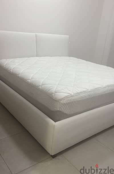 Modern Bouclé Cloud Super King Size Bed