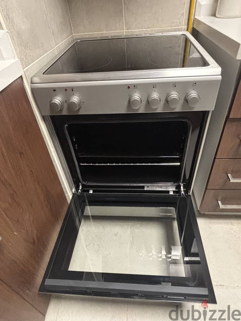 Hoover High-Performance Stove / Oven 2