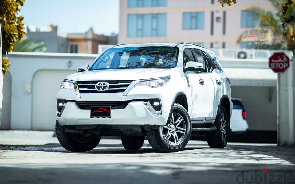 TOYOTA FORTUNER 2017 | EXCELLENT CONDITION | WHITE 0