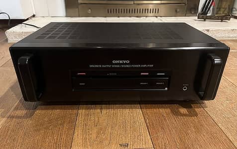 high power Onkyo stereo power amplifier 150 watts per channel