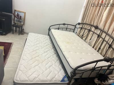 bed/sleeper couch