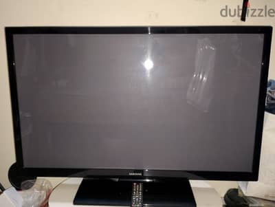 Samsung 46"inches Plasma TV with Remote