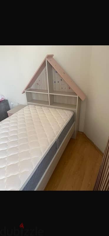 Girl bed mattress drawer nightstand 3