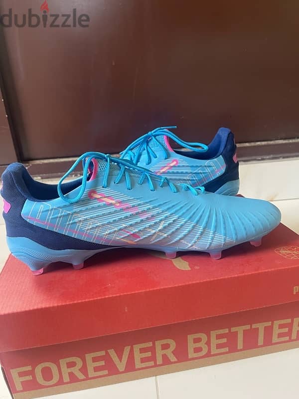 Puma King Ultimate FG/AG - Volume Up Pack Football Shoes 5