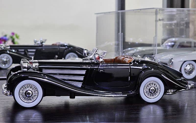 Mercedes-Benz 500k Special Roadster Model Car 3