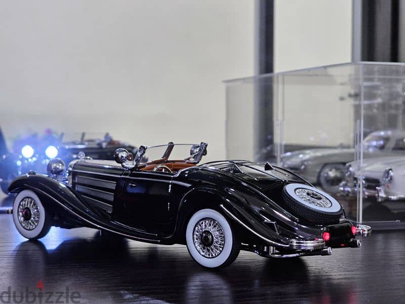 Mercedes-Benz 500k Special Roadster Model Car 4