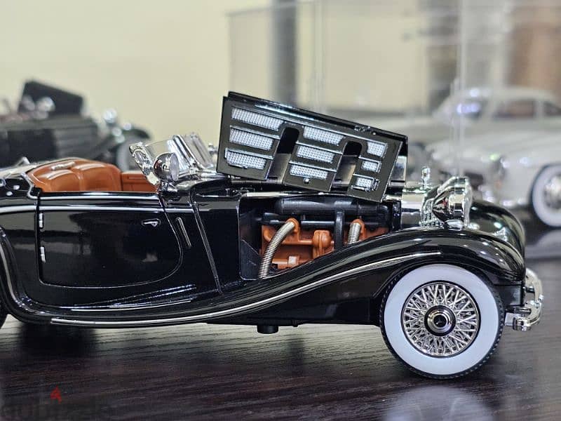 Mercedes-Benz 500k Special Roadster Model Car 10