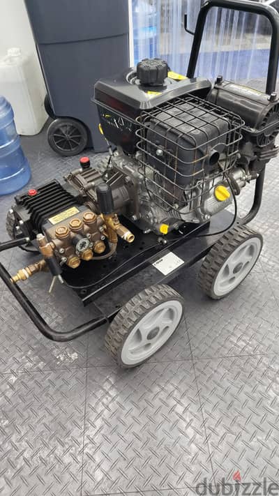 Lavor Pressure washer 3700PSI GASOLINE