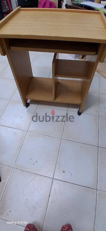 study table urgent for sale 4