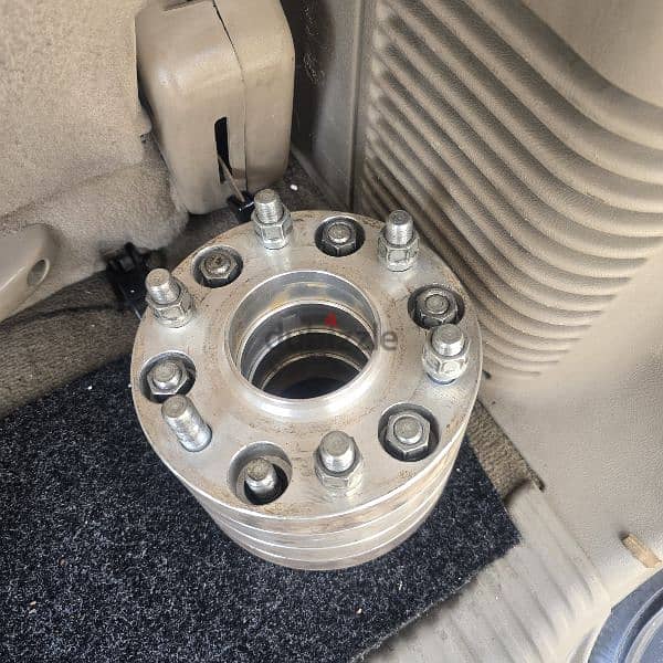 tahoe wheel spacer 1
