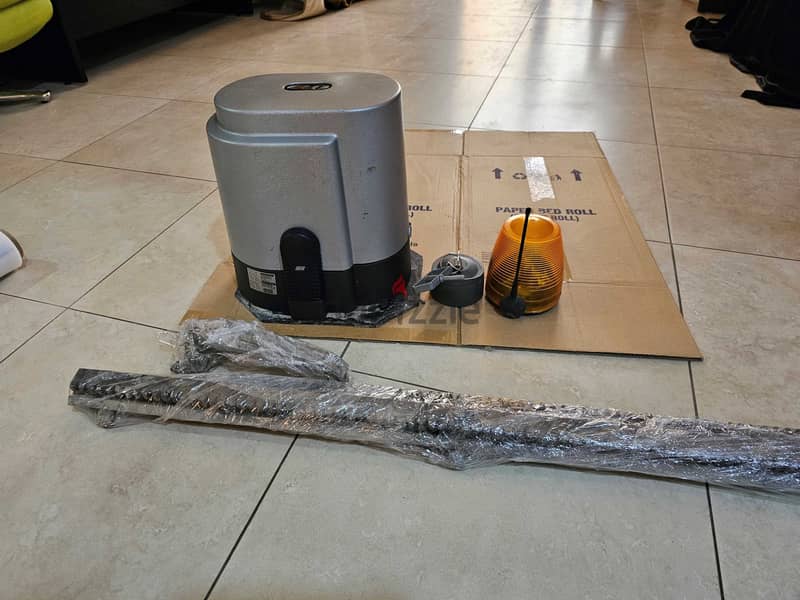 RIB sliding door motor 1