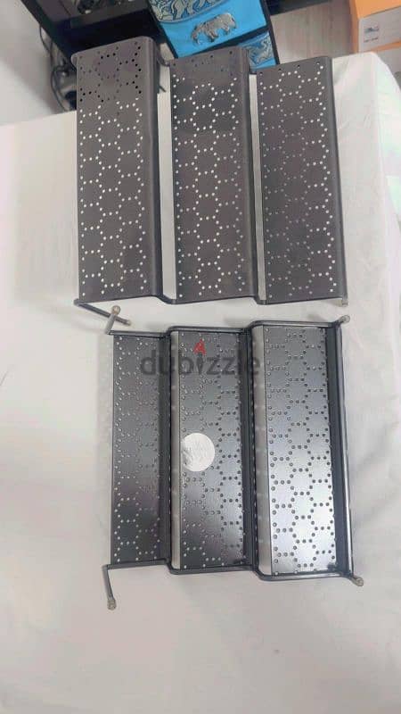 2 Metal Drawer Organizers 1