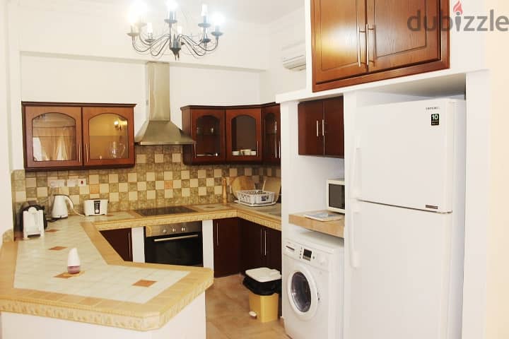 Near Sant crest school pool gym 2 Bed 8