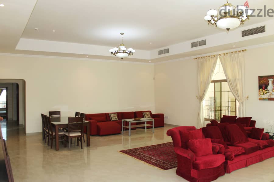 4 Bed room in Saar balcony 3
