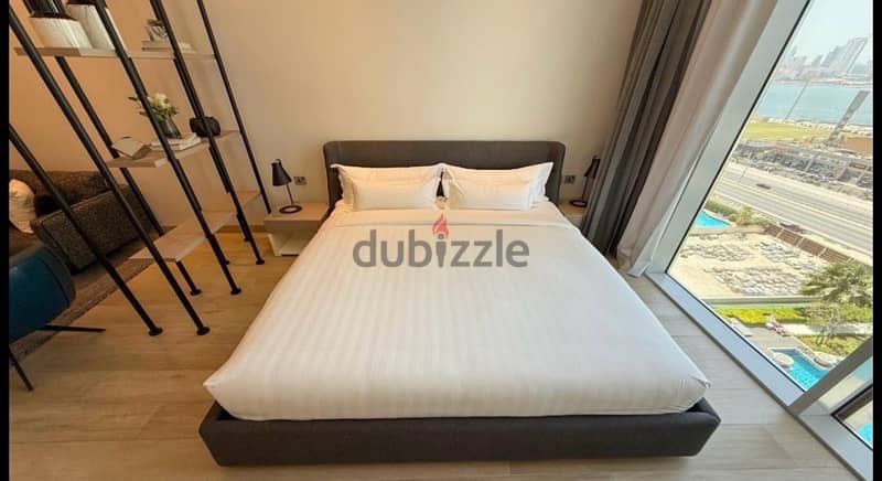 A luxurious seaview studio apartment for rent 3