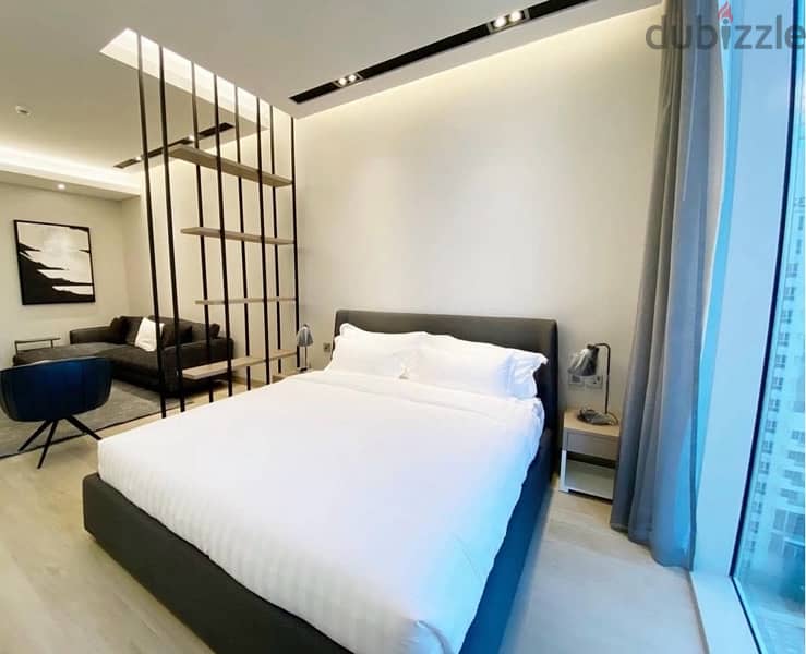 A luxurious seaview studio apartment for rent 4