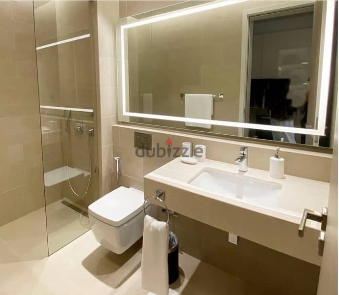 A luxurious seaview studio apartment for rent 7