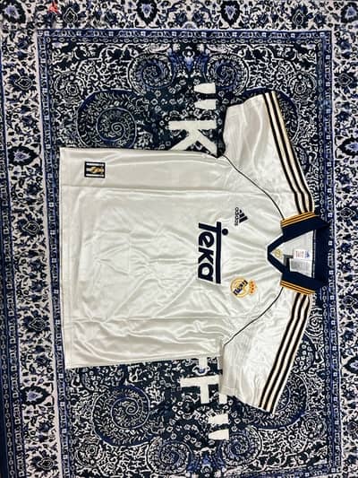 Real Madrid 1999/2000 Retro Home Jersey